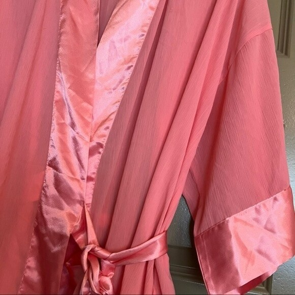 Victoria's Secret Vintage Gold Label Pink Short Robe OS - Picture 11 of 14